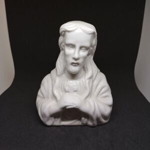 Vintage Elegant White Ceramic Bust Sculpture